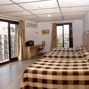 2* Hotel Condestable